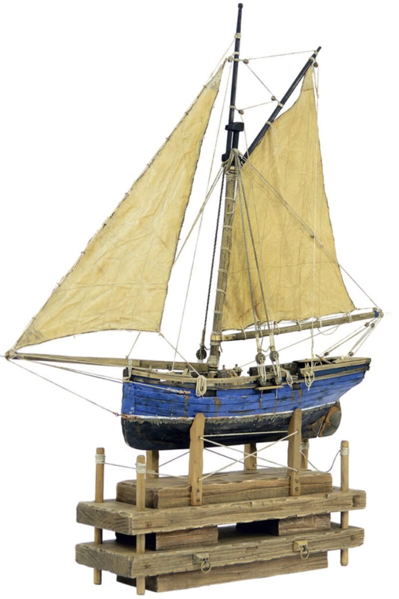 PILOT CUTTER | SAILING BOAT | CHAIKA Blue