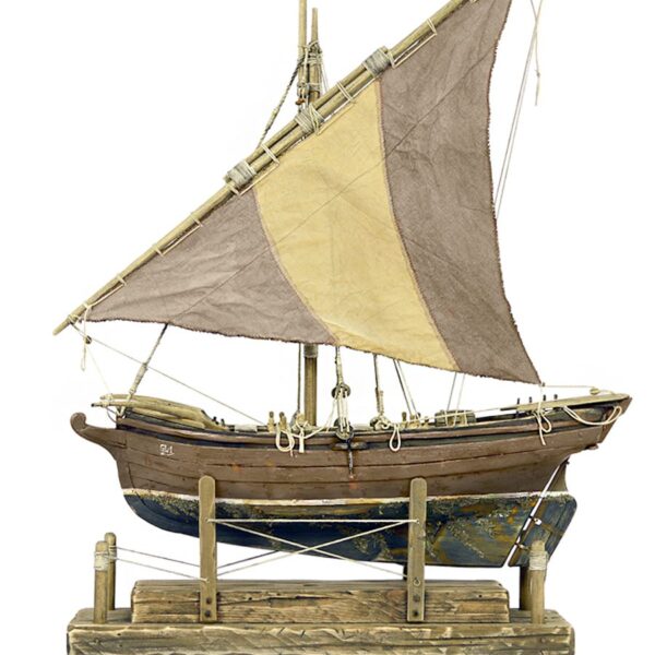 SAILING FISHING BOAT | GLARUS Natural