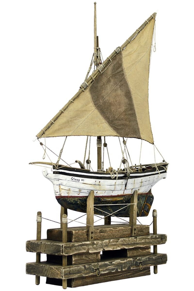 SAILING FISHING BOAT | GLARUS White